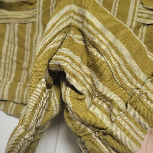 J Jill linen striped shorts, size Large - Picture 4 of 9